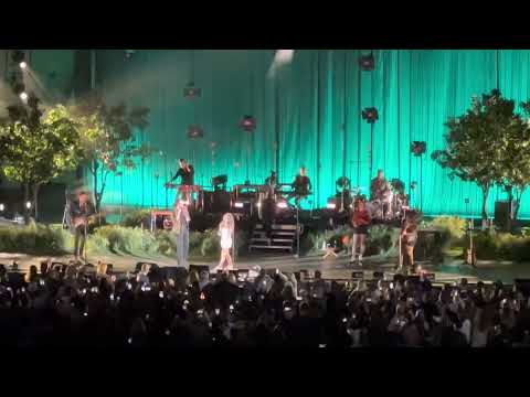 Maren Morris feat. Hozier - “The Bones” (LIVE) - Humble Quest Tour 2022 — Hollywood Bowl, 10-13-2022