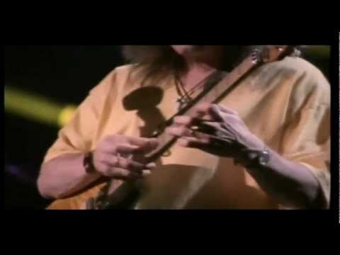 Miniatura de YouTube - In 'n' Out (Live)