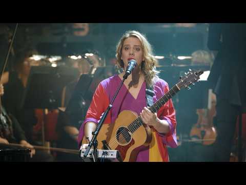 Aneta Langerová & Janáčkova filharmonie Ostrava - Bílý Den (oficiální video)