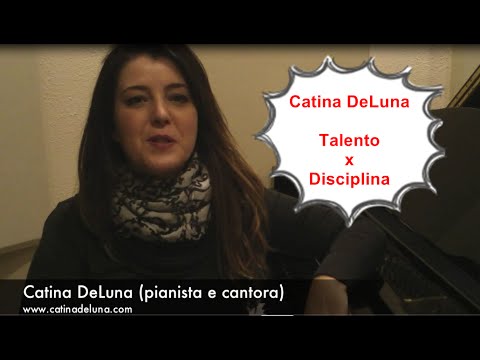 Catina deLuna - Colaboradora Web Music Brazil - - Talento X Disciplina