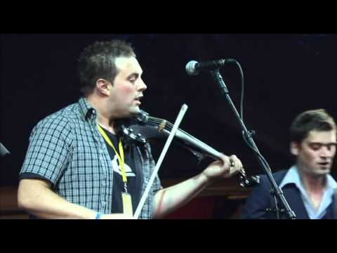 Leatherat - The Landlord's Lament - Live at Cropredy 2010