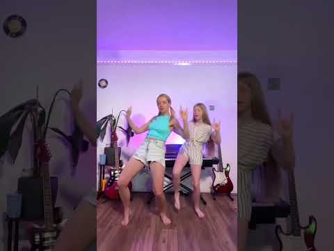 Makeba trend #danceoke #trending #viraldance #makebadance #shortswithcamilla