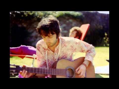 The Beatles - She Came In Through the Bathroom Window