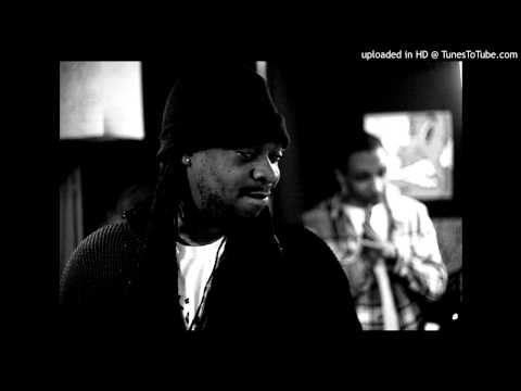 EvitaN Feat. Punchline - Dumb out