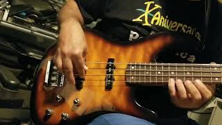 Video thumbnail for Fender Jazz Bass Deluxe 24 MIK Quick Test by bassplayerpr