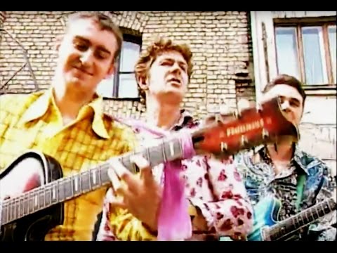 Labvēligais tips - Desmitais tramvajs (Official video)