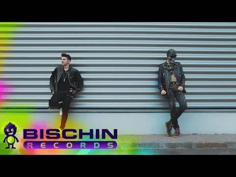 MICK MAUER ft. ROMARYO - DANCING IN MY MIND (OFFICIAL VIDEO)