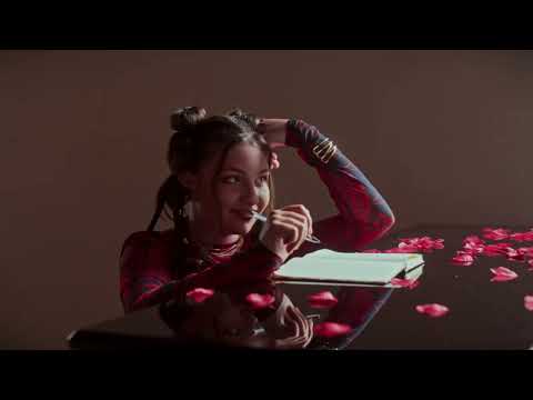 30. festival FeNS - IZBRANI VIDEOSPOTI: Tara Bauer - La noia