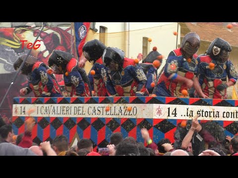 Battaglia arance piazza Rondolino - 12 febbraio - Carnevale Ivrea 2024