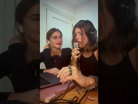 Alessia y vambina  - Volví (cover)