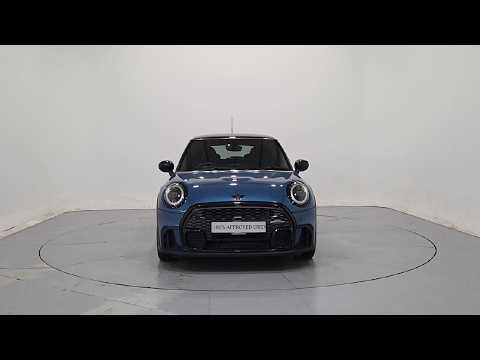 Mini Cooper 3-Door Cooper Sport - Image 2