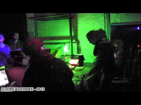 DIGITRON (kr) ft lidj i - badman you wrong to dub 9 & 10 \ @ black buddah 9-03-2013 no999