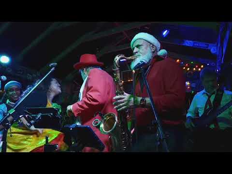 ANOTHER FUN NIGHT AT EARL'S WITH OTIS CADILLAC & THE EL DORADOS PLUS THE SEVILLE SISTERS 12-17-2023