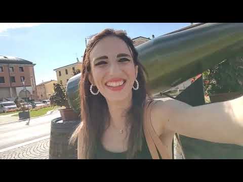 SOAVE 🍾 Verona ( italy walking tour)