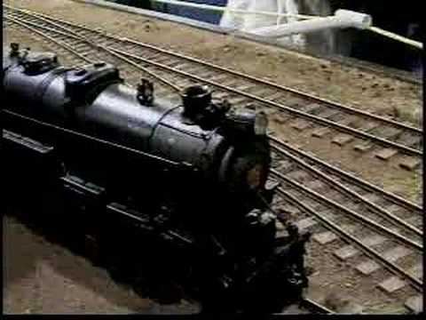 Unique way to open smokebox door