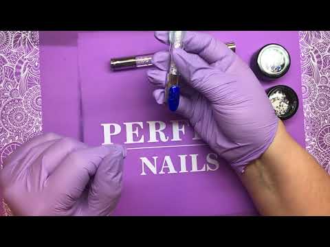 Ünnepi különleges minták kék körömre | Perfect Nails