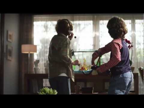 Trailer de Julie e os Fantasmas (2011)