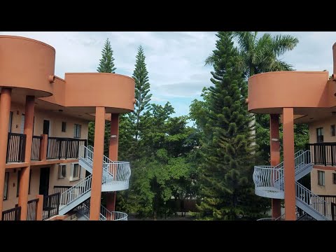 Beautiful: Archer Hydraulic Scenic elevator @ 5350- 5390 building, Hialeah FL