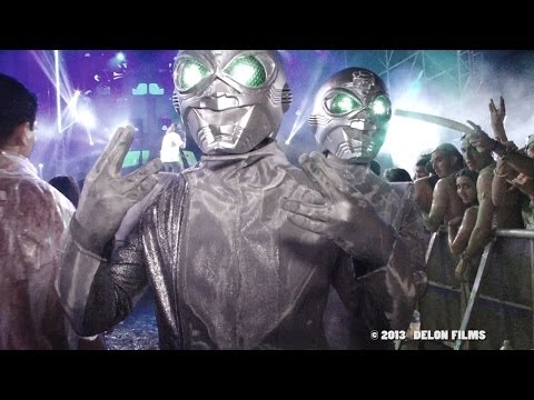 Delon Films:  Y-M-District special invasion at the Life in Color, Miami 2013 - trailer