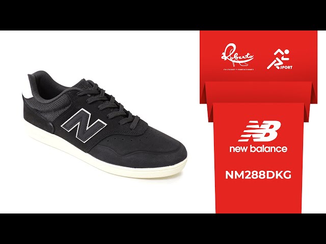 Vídeo relacionado con LARES - Zapatillas Casa para Hombre. Dibujo Comic TOY Reventao Suela Goma. Color: Negro Talla: 43