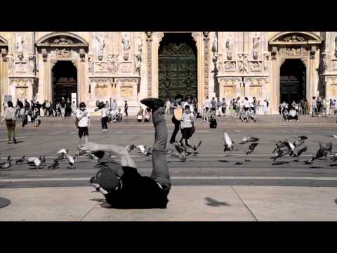 A journey in Milan with Max