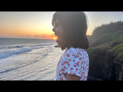 4k|Adeeba & Areeba is walking in Jungle🏖️🌲🏝️😳😳