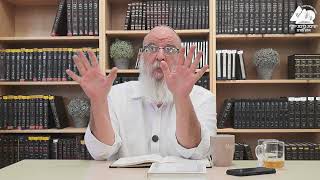 הגדלות שמסתתרת בכפירה - הרב אליעזר קשתיאל - אורות התחיה פסקה מו' - 50 (ישיבת ברכת יוסף - אלון מורה) - התמונה מוצגת ישירות מתוך אתר האינטרנט יוטיוב. זכויות היוצרים בתמונה שייכות ליוצרה. קישור קרדיט למקור התוכן נמצא בתוך דף הסרטון