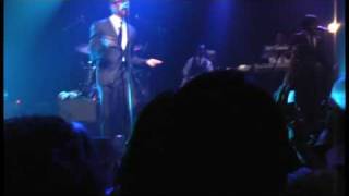 Raphaël Saadiq - Keep Marchin - live au Bataclan !!!