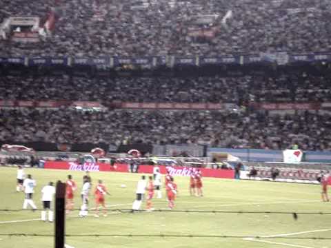 Le fracturan el tabique a Martín!!!