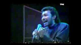 Download lagu Utha Likumahua -  Sesaat Kau Hadir - FLPI 1987 mp3