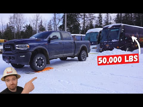 , title : 'RAM 2500 Power Wagon Pulling Bus out of Snow | 4WD Lock System Explained'