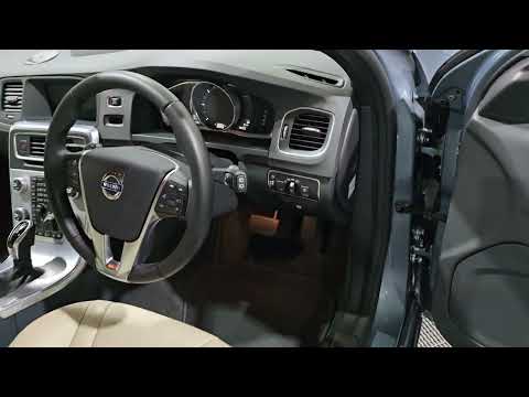 Volvo V60 2.0 D4 DYNAMIC EDITION 190BHP AUTOMATIC - Image 2