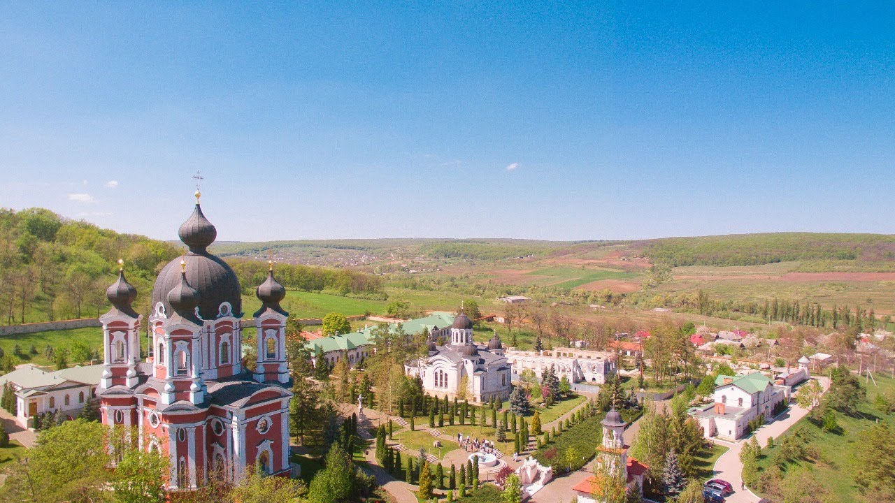 26.7.2021. У 21:30, УЖИВО МОЛИТВА И РАЗГОВОР СА О. МИЛОРАДОМ МИРОВИЋЕМ О ВЕРИ И ЖИВОТУ