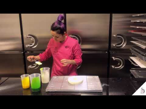 Glassa a a specchio a righe - Pasticceria al volo - Tips and Tricks