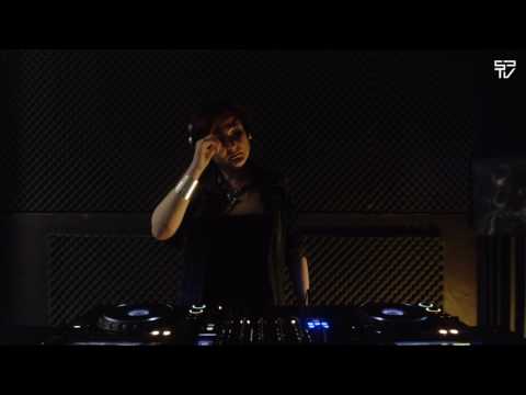 NATASHA URMAN [07.03.2017]