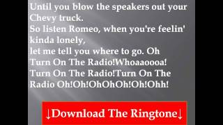 Reba McEntire - Turn On the Radio Lyrics