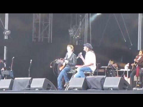 Duo Yannick Noah et Bénabar au Concert Pour l'Egalité à Paris sur TVIDF.