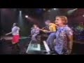 Luscious Jackson "Naked eye" live.wmv 
