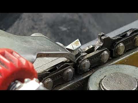 Grinding chain with an oregon grinder