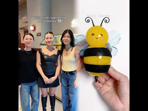 Paying for sister food👀 #couple #couplecomedy #couples #comedy #sister #sisters #funny #foodie #fun