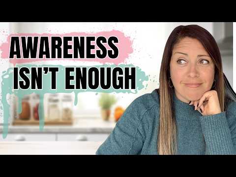 🪞 Why Self-Awareness Hasn’t Stopped Your Overeating (Yet) | Therapist Explains