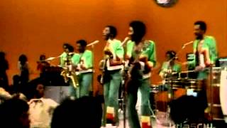 B.T. Express - We Got It Together (Soul Train 1977)