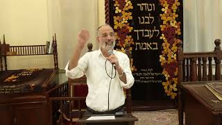 הסתכלו למעלה - יצחק זאגא - פרשת תרומה תשפ"ו (הרב יצחק חי זאגא) - התמונה מוצגת ישירות מתוך אתר האינטרנט יוטיוב. זכויות היוצרים בתמונה שייכות ליוצרה. קישור קרדיט למקור התוכן נמצא בתוך דף הסרטון