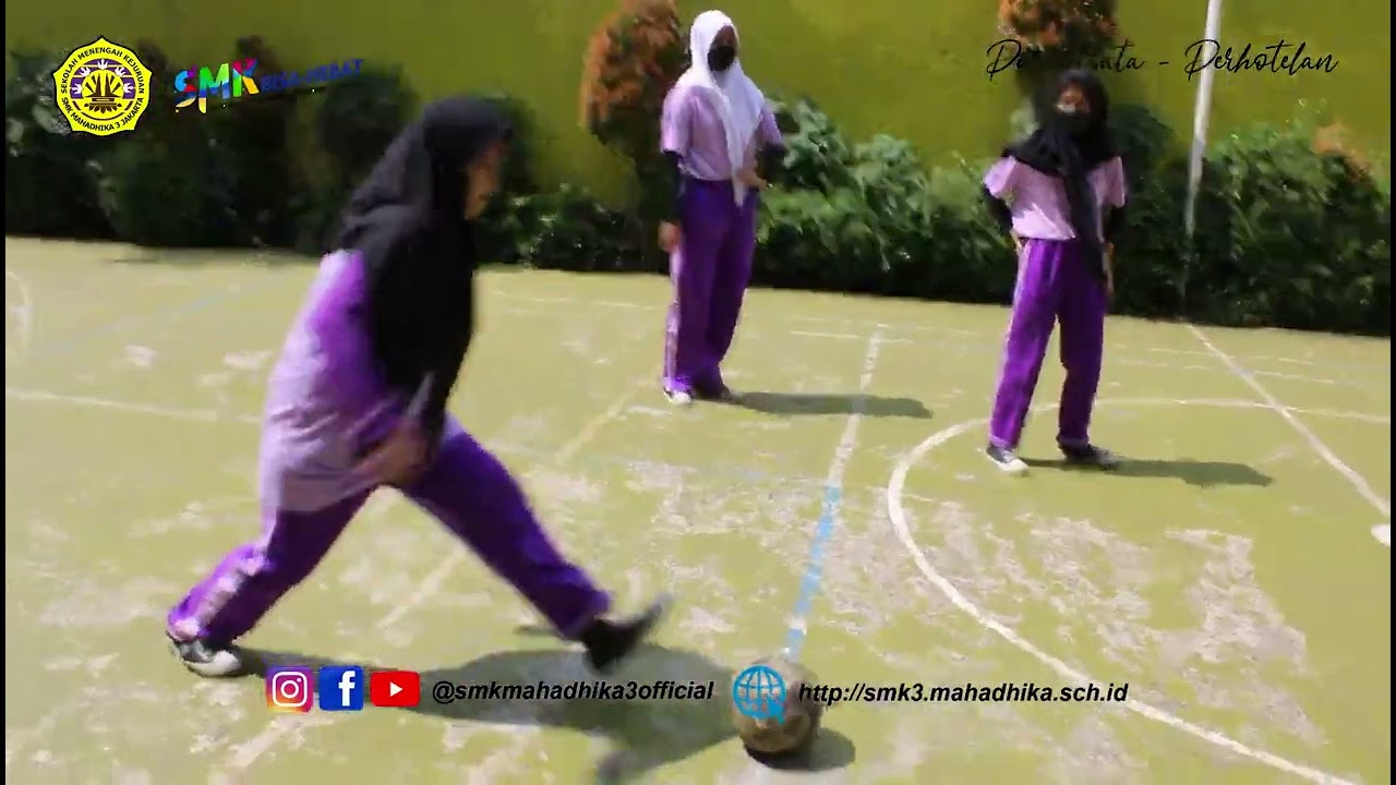 Kegiatan Olahraga siswa-siswi Kelas X-AP