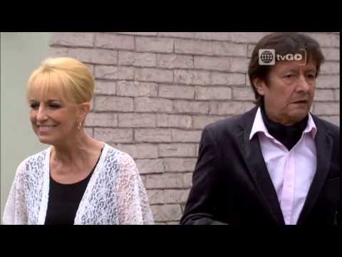 socorro y hiro - al fondo hay sitio Viernes 31-10-2014