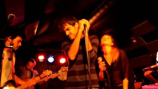 Kuve + Sean (Second) - Siluetas De Invierno @ CostelloClub (Madrid) 10.Diciembre.2013