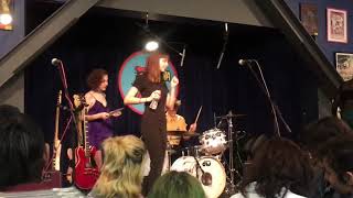 The Regrettes - I Don’t Like You Live @ Amoeba Hollywood 1/26/2017