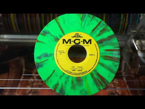 Jonnie's Jukebox Plays: Too Young - Donny Osmond 1972 Multicolour 45rpm Record