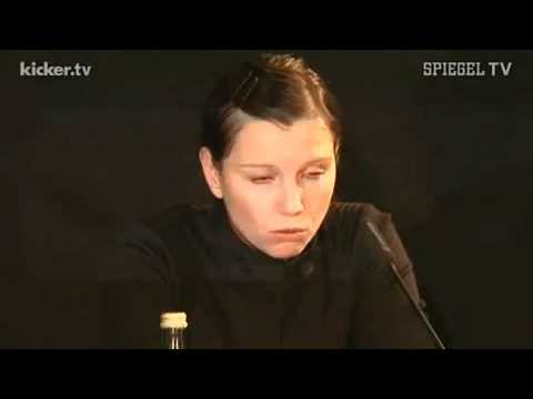 Pressekonferenz mit Teresa Enke