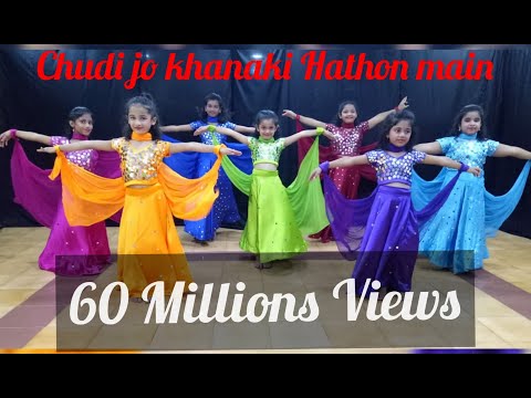 Chudi jo khanaki dance performance , Falguni Pathak song/ Yaad piya ki aane lagi